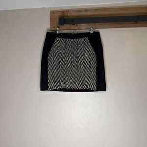 J Crew Mini Skirt Houndstooth Tweed Wool Black And Cream Women's Size 4